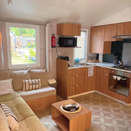Mobil Home Camping 4 Etoiles Les Viviers 2 Chambres Lège-Cap-Ferret Екстериор снимка