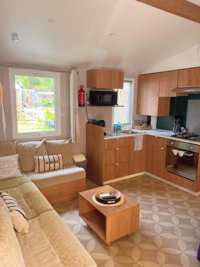 Mobil Home Camping 4 Etoiles Les Viviers 2 Chambres Lège-Cap-Ferret Екстериор снимка